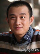 你在微笑我却哭了演员文章剧照