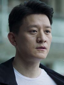 赵学超(周乐 饰)